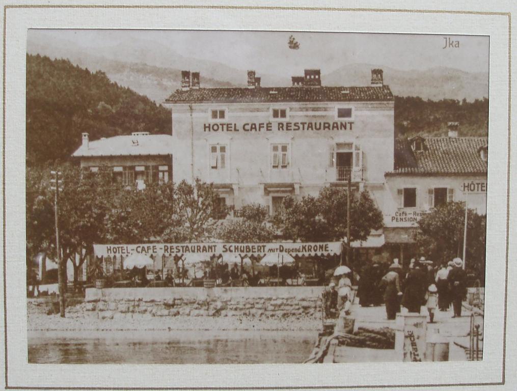 Hotel Villa Schubert โอปาติยา ภายนอก รูปภาพ
